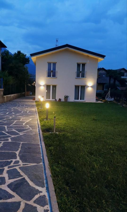 Peonia 2 Posti Wi-Fi Ac Free Park Jacuzzi Bed and Breakfast Porlezza Exteriör bild